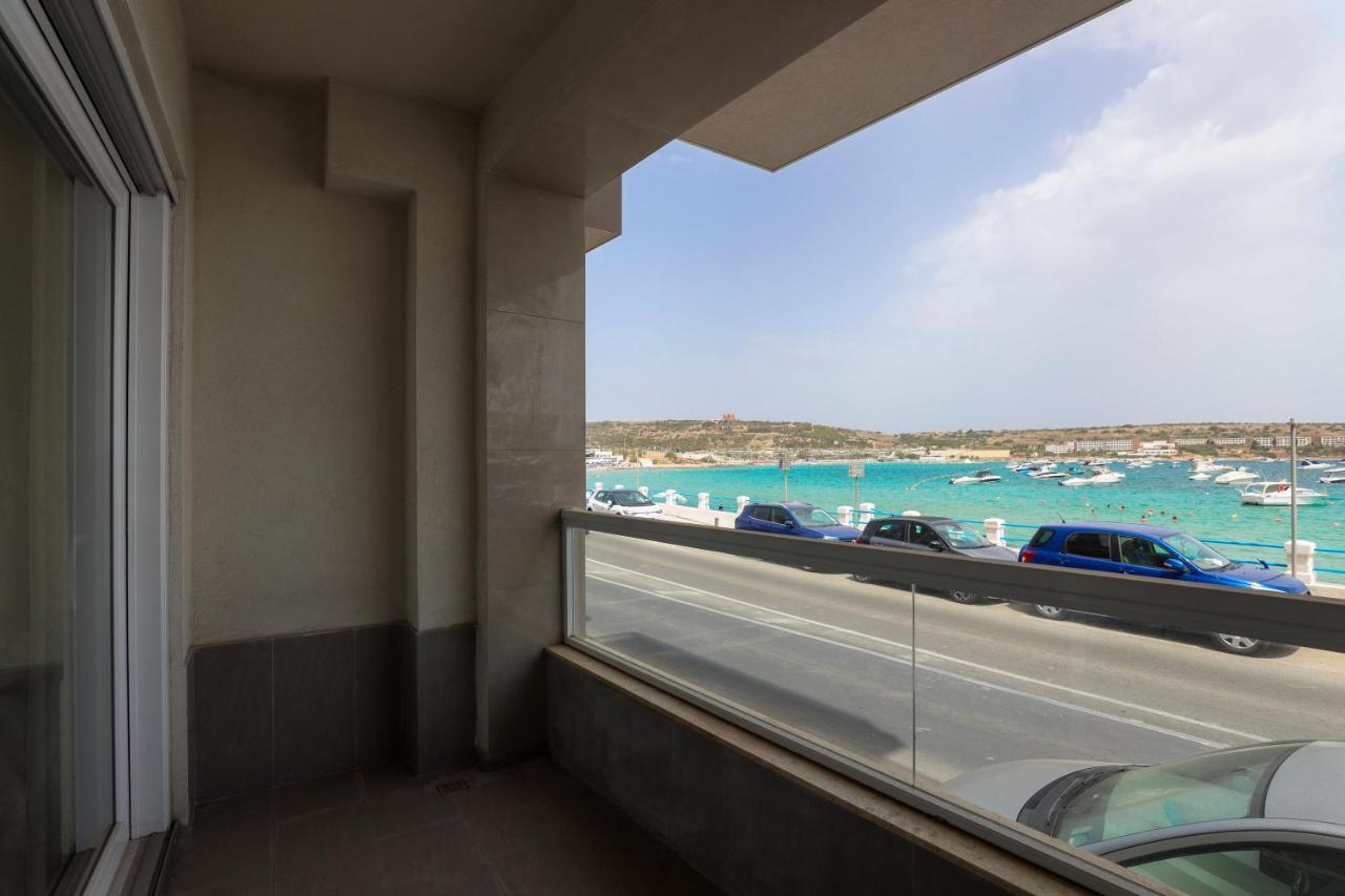 Malta'S Beachfront Apartment In Mellieħa Exteriör bild